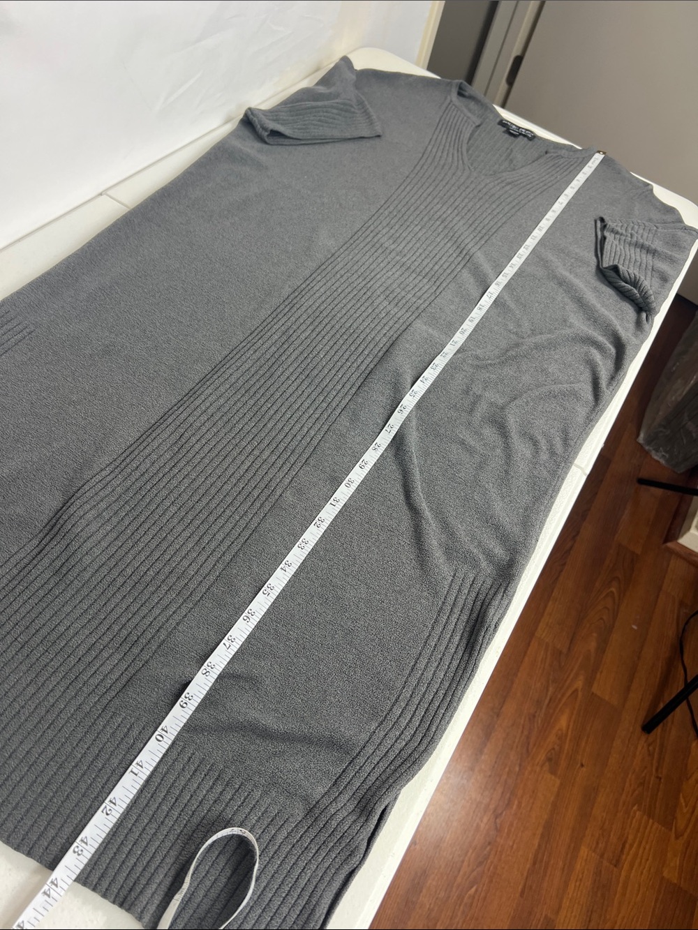 Barefoot Dreams OSFM Caftan Kaftan Charcoal Gray V Neck - Picture 7 of 11